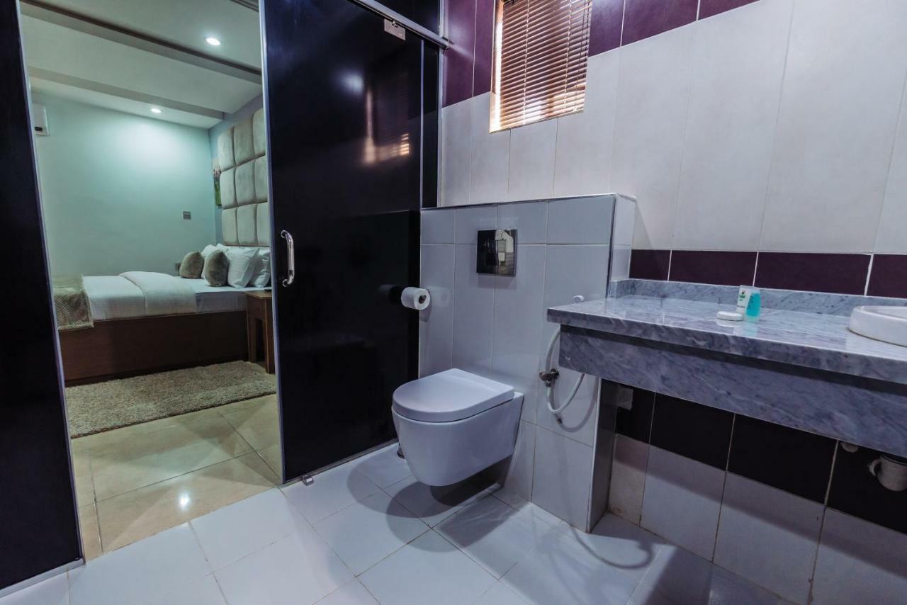 Tranquil Mews Hotel Jabi Екстер'єр фото
