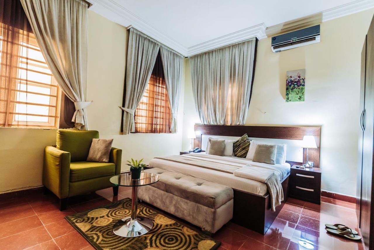 Tranquil Mews Hotel Jabi Екстер'єр фото