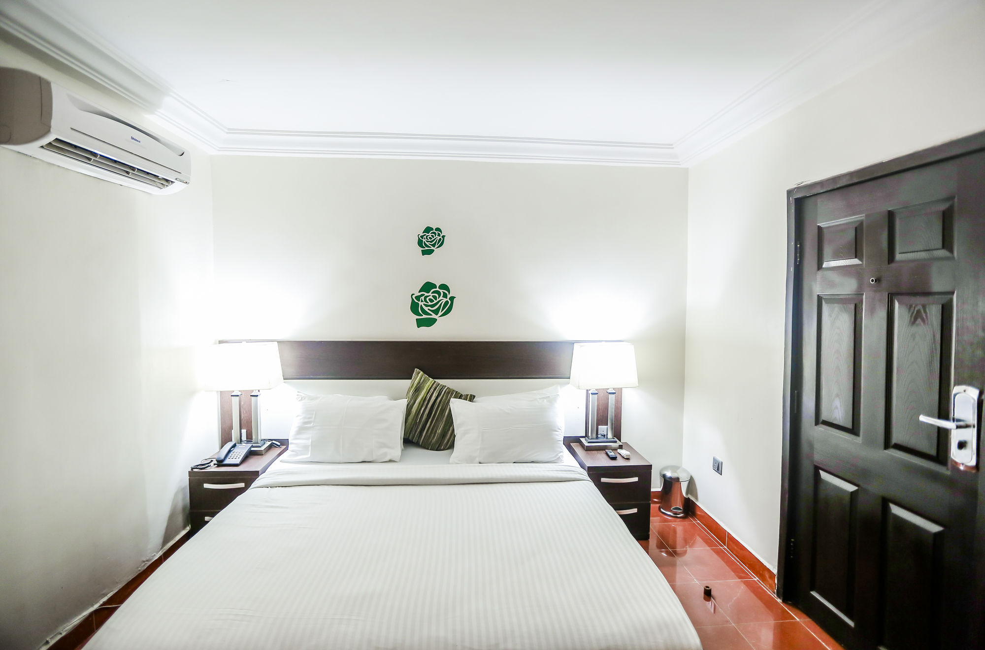 Tranquil Mews Hotel Jabi Екстер'єр фото